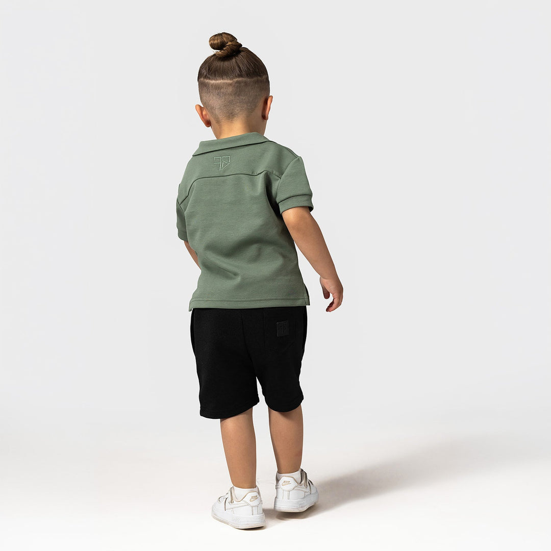 Groene scuba polo kids close-up