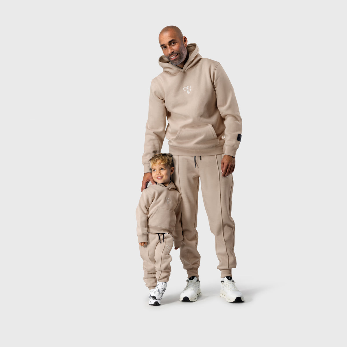 Enzo trainingspak met hoodie | beige - VADER + ZOON
