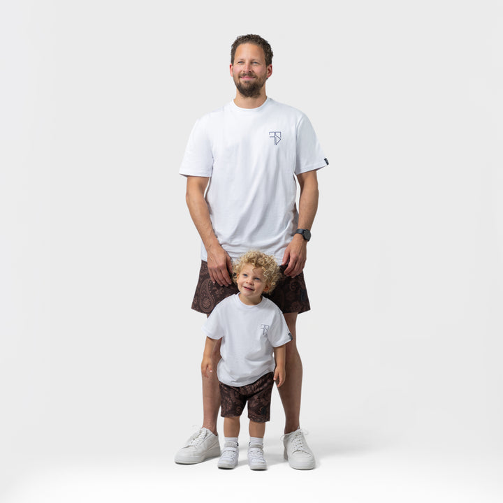 bruine zwembroek voor vader en zoon met batic print