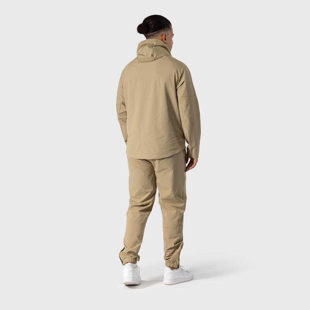 Heren Active suit beige Frenky S, lifestyle foto
