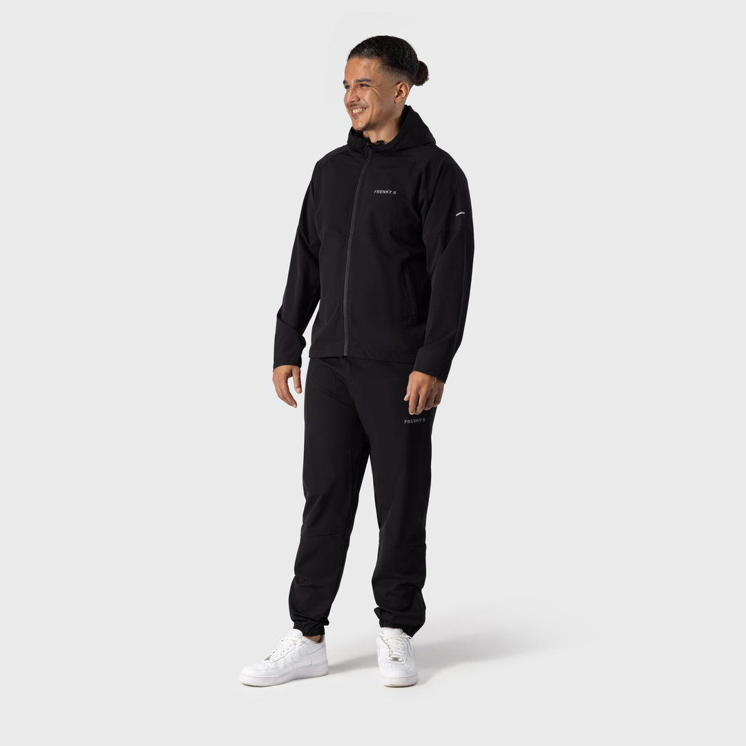 Heren Active suit zwart Frenky S, lifestyle foto