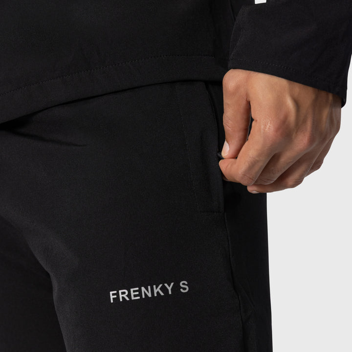 Heren Active suit zwart Frenky S, lifestyle foto