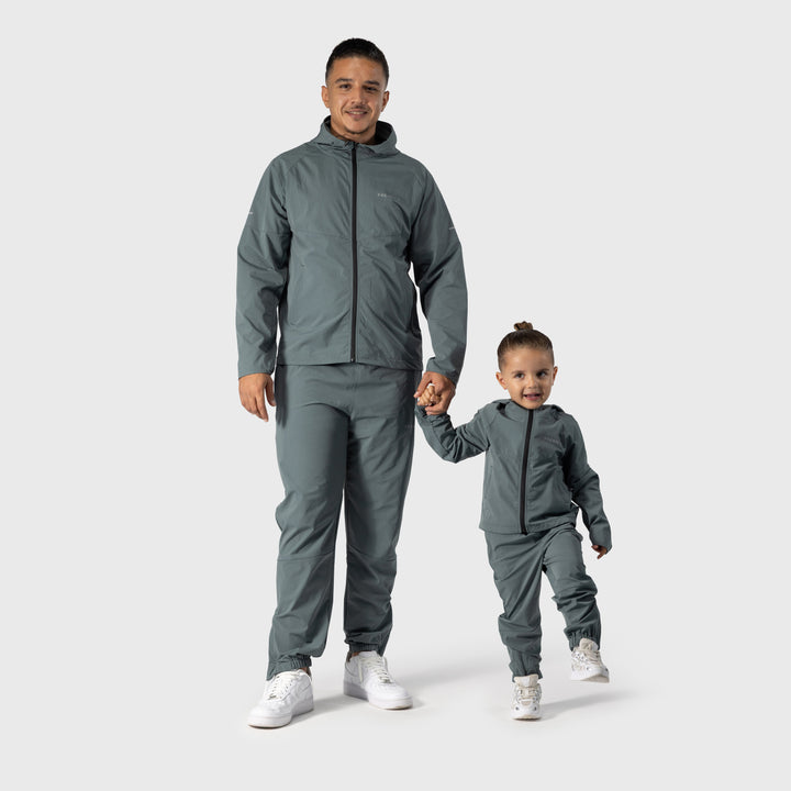 Vader en zoon Active suit blauw Frenky S, lifestyle foto