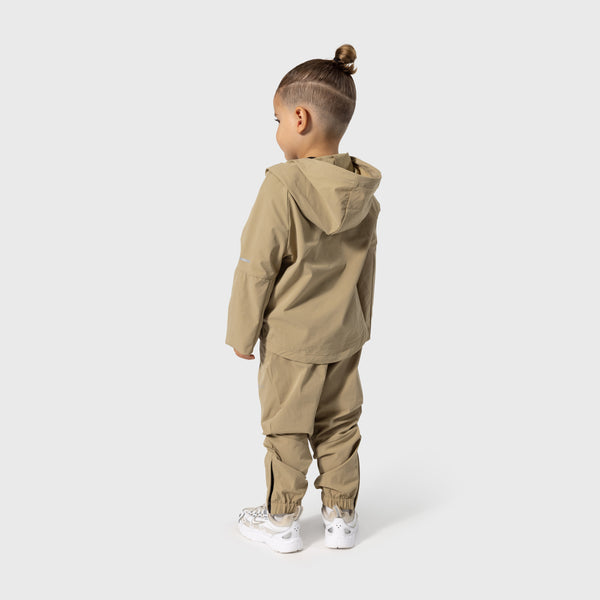 Kinder Active suit beige Frenky S, lifestyle foto