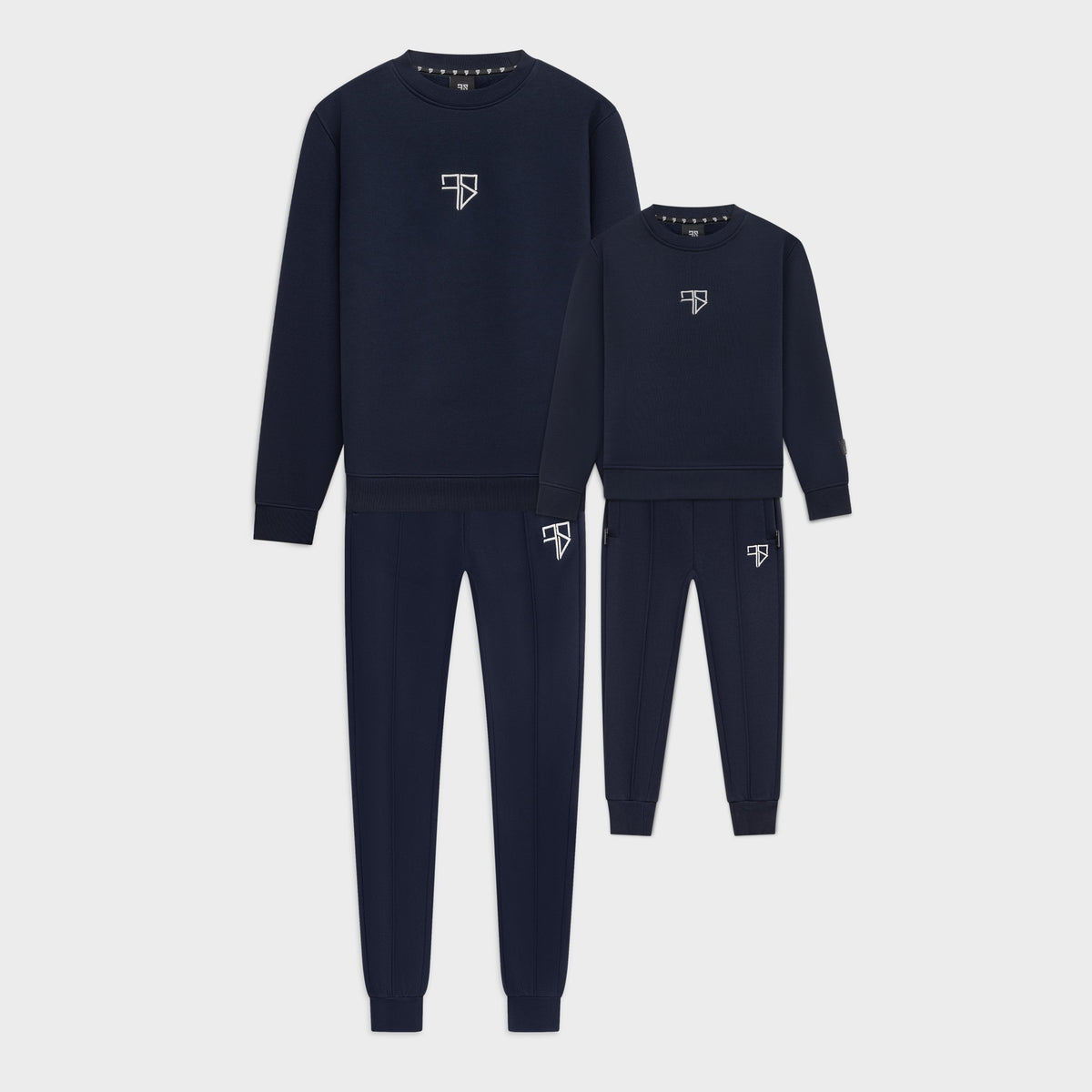 Vader en zoon trainingspak met sweater navy blauw: matching Nevio Tracksuit van Frenky S