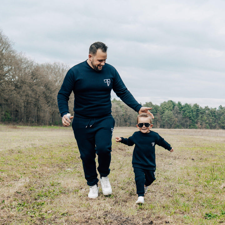 NEVIO Tracksuit | donkerblauw - ADULT - Frenky S -Vader en zoon kleding